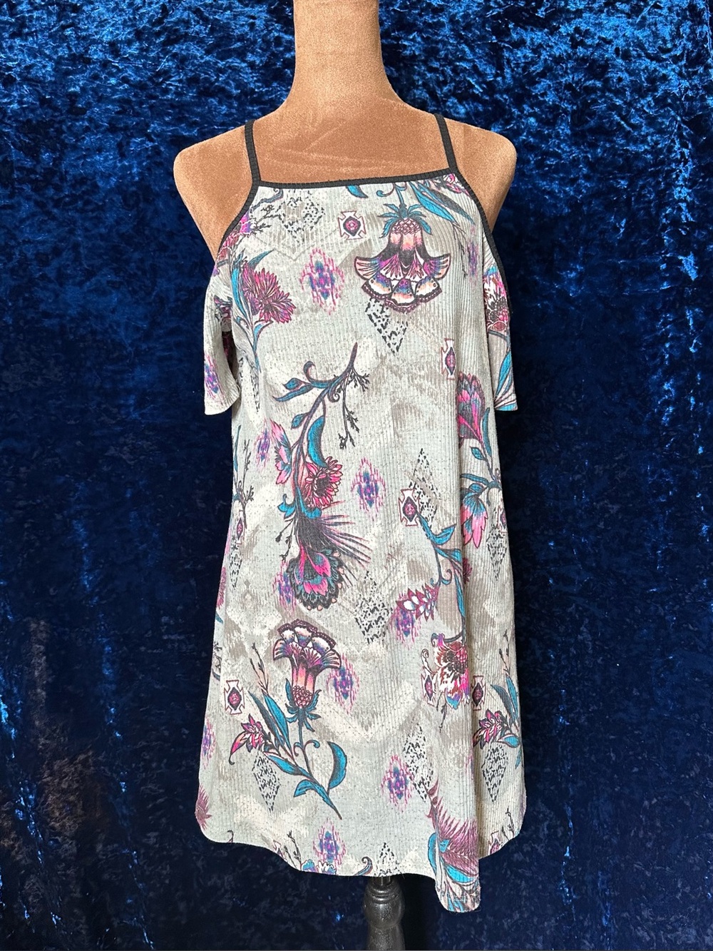 Love, Fire Floral Cold-Shoulder Ribbed Tunic/Dress